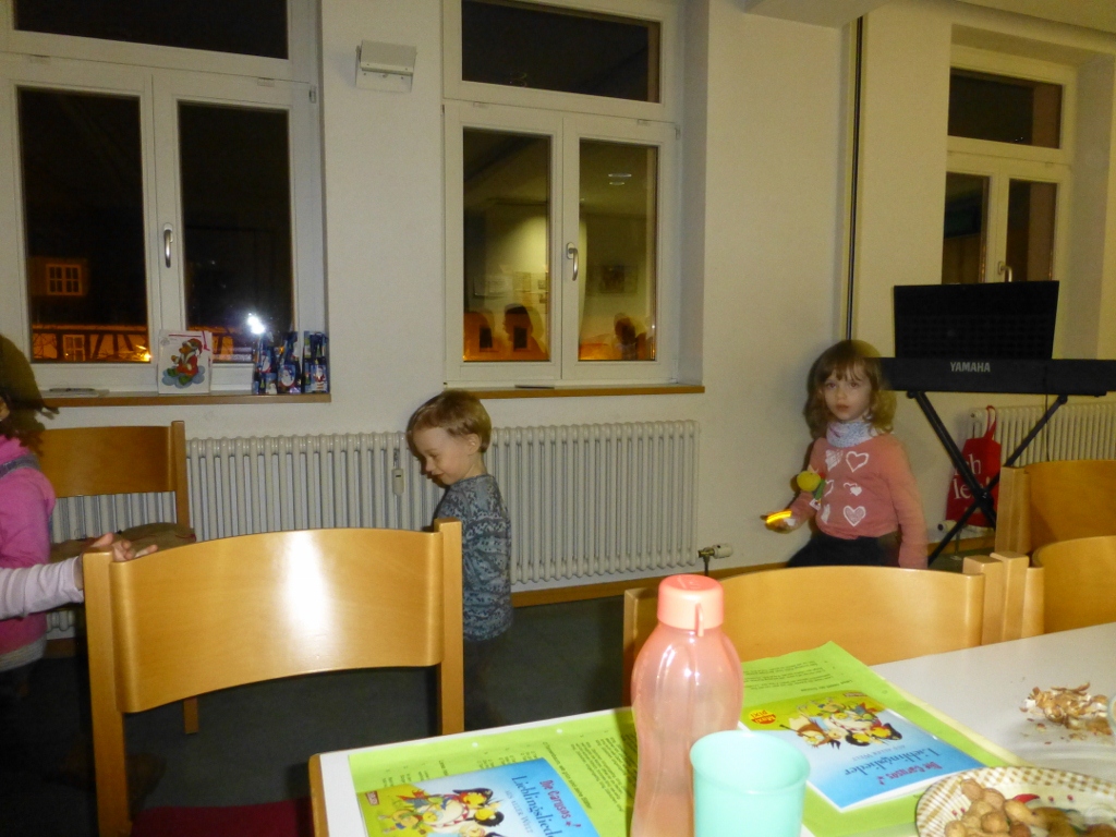 21.12.2012: Weihnachtsfeier bei den Kindern